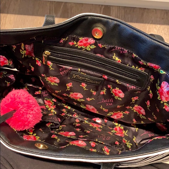 Betsy Johnson bag - Picture 2 of 2